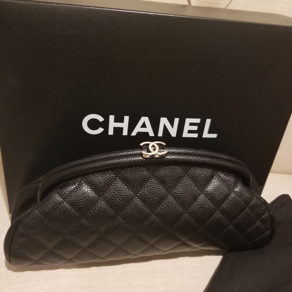 Authentic Chanel Timeless Clutch - Picture 3 of 9